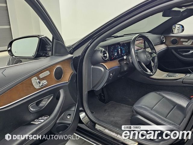 Mercedes-Benz E-Class (W213) E250 Exclusive 2021 — фото 15