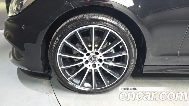 Mercedes-Benz CLS-Class (W218) CLS250 d 4MATIC AMG Line 2017 — фото 5