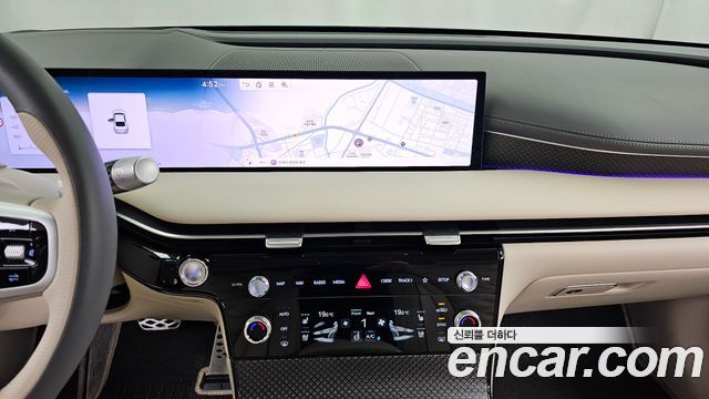Genesis G80 (RG3) Gasoline 2.5 Turbo AWD 2026 — фото 14