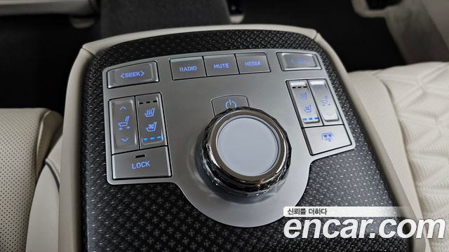 Genesis G80 (RG3) Gasoline 2.5 Turbo AWD 2026 — фото 19