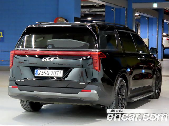 Kia Carnival (IV) HEV 7seater Gravity 2025 — фото 2