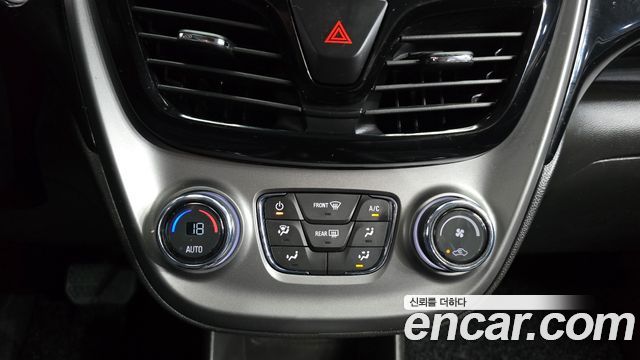 Chevrolet Spark Premier 2019 — фото 13
