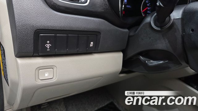Kia Carnival 9-Seater Luxury 2019 — фото 14