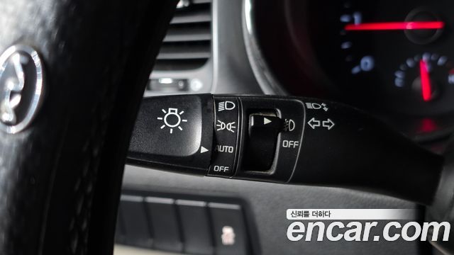 Kia Carnival 9-Seater Luxury 2019 — фото 15