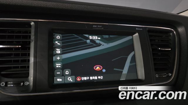 Kia Carnival 9-Seater Luxury 2019 — фото 18