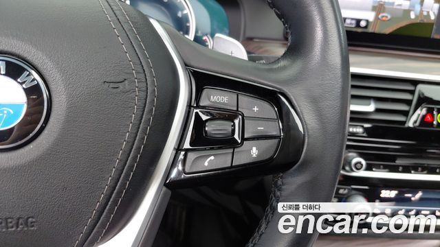 BMW 5 Series (G30) 520d xDrive M Sport Package Plus 2018 — фото 10