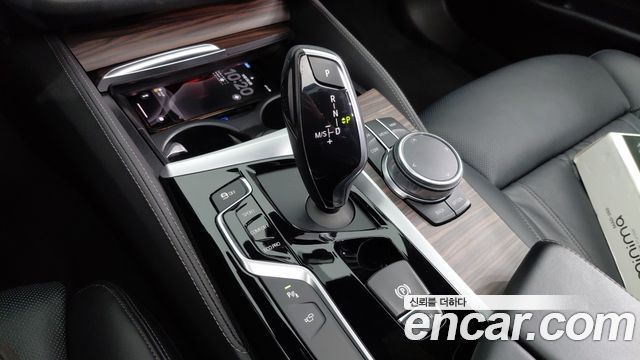 BMW 5 Series (G30) 520d xDrive M Sport Package Plus 2018 — фото 20