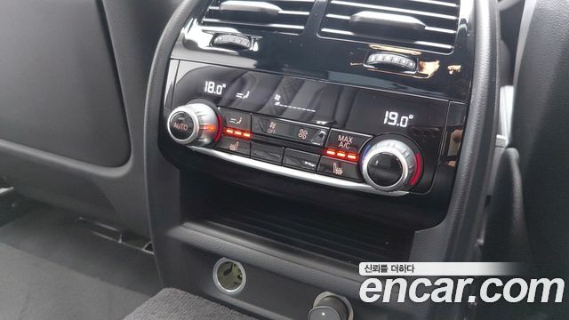 BMW 5 Series (G30) 520d xDrive M Sport Package Plus 2018 — фото 23