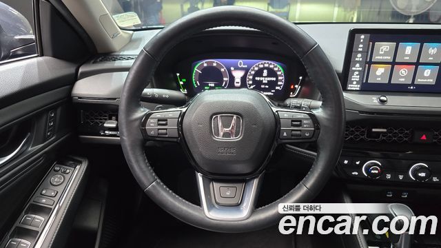 Honda Accord (XI) 2.0 Hybrid Touring 2023 — фото 13