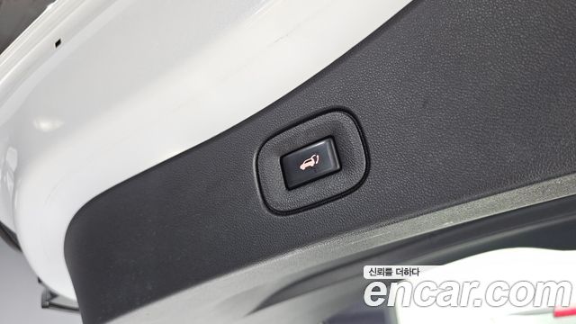 Renault Korea QM6 Gasoline 2WD RE Signature 2019 — фото 23