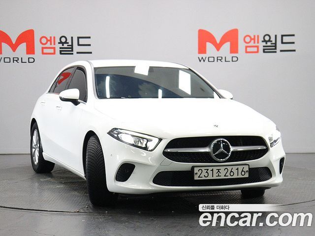 Mercedes-Benz A-Class (W177) A220 Hatchback 2020 — фото 2