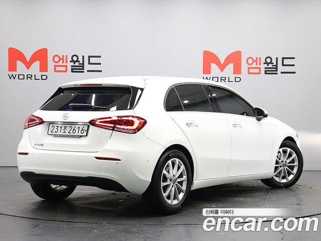 Mercedes-Benz A-Class (W177) A220 Hatchback 2020 — фото 3