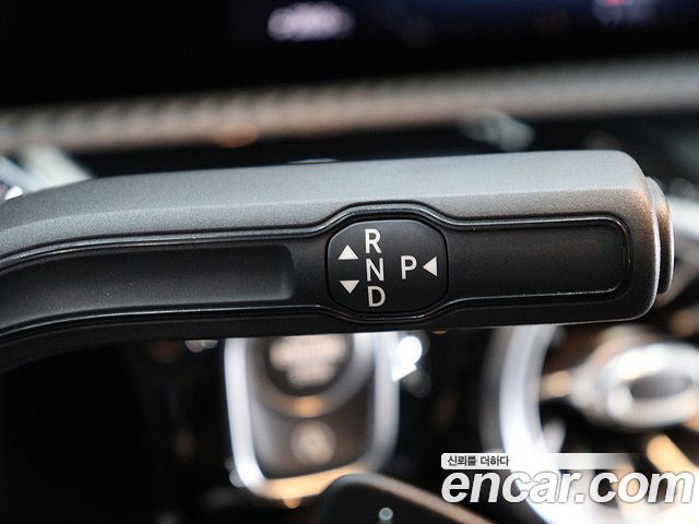 Mercedes-Benz A-Class (W177) A220 Hatchback 2020 — фото 9