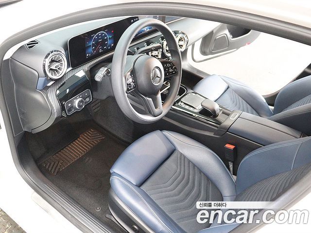 Mercedes-Benz A-Class (W177) A220 Hatchback 2020 — фото 22