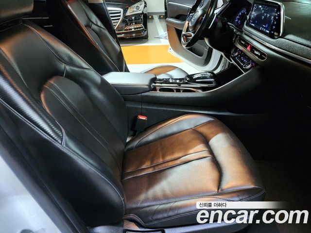 Hyundai Sonata (DN8) 2.0 Premium 2020 — фото 17