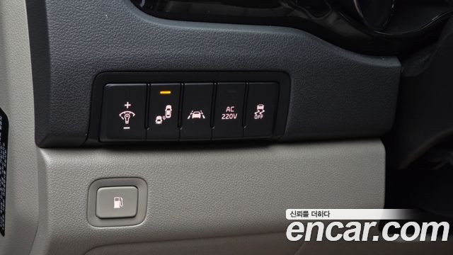 Kia Carnival Gasoline 9-Seater Noblesse Special 2019 — фото 29