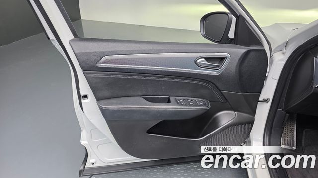 Renault Korea XM3 1.3 TCe RE Signature 2020 — фото 24