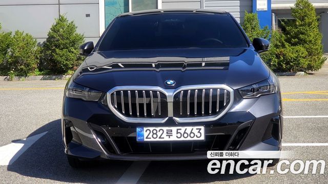 BMW 5 Series (G60) 530i xDrive M Sport 2026 — фото 3
