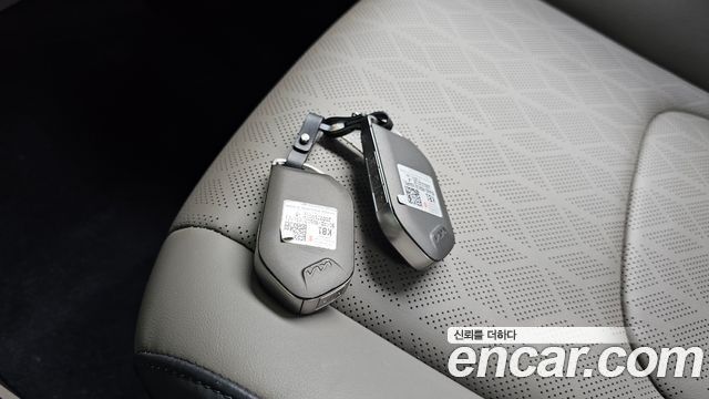Kia Carnival (IV) HEV 9seater Nobless 2025 — фото 15