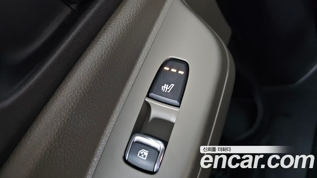 Kia Carnival (IV) HEV 9seater Nobless 2025 — фото 31