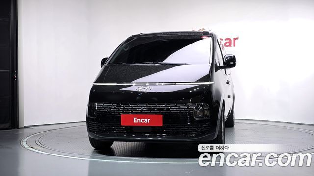 Hyundai Staria 4WD Tourer 11-Seater Modern 2023 — фото 3