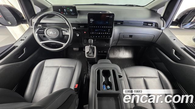 Hyundai Staria 4WD Tourer 11-Seater Modern 2023 — фото 7