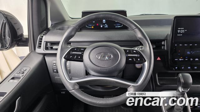 Hyundai Staria 4WD Tourer 11-Seater Modern 2023 — фото 12