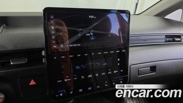 Hyundai Staria 4WD Tourer 11-Seater Modern 2023 — фото 13