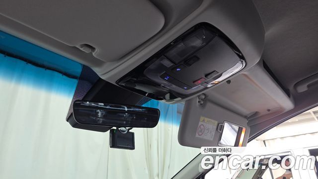 Hyundai Staria L3.5 Cargo 3-Seater Modern 2023 — фото 28