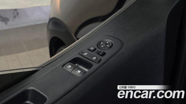 Hyundai Staria L3.5 Cargo 3-Seater Modern 2023 — фото 29