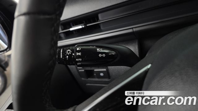 Hyundai Staria L3.5 Cargo 3-Seater Modern 2023 — фото 30