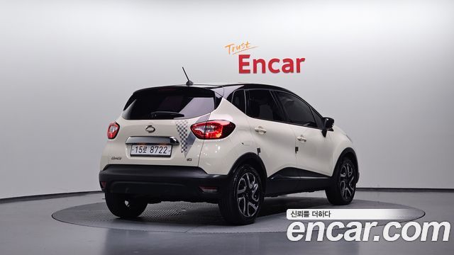 Renault Korea QM3 RE 2015 — фото 2