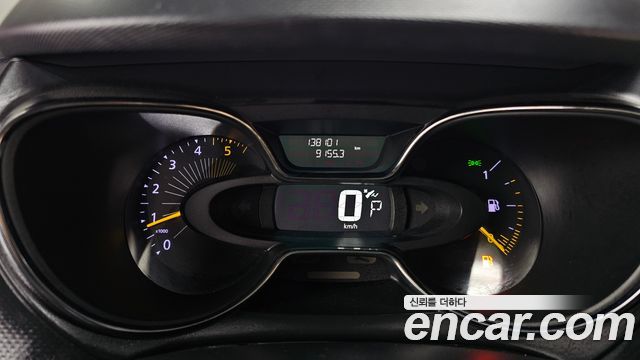 Renault Korea QM3 RE 2015 — фото 8
