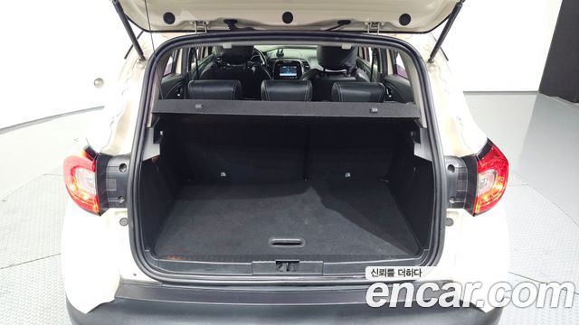Renault Korea QM3 RE 2015 — фото 17
