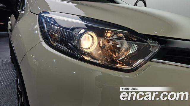 Renault Korea QM3 RE 2015 — фото 22