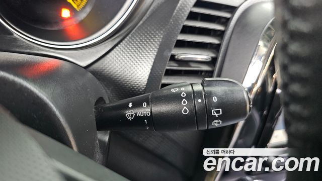 Renault Korea QM3 RE 2015 — фото 28