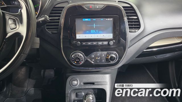 Renault Korea QM3 RE 2015 — фото 31