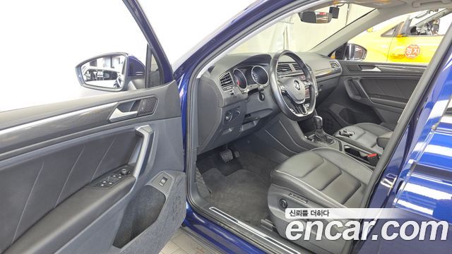 Volkswagen Tiguan (II) 2.0 TDI Prestige 2020 — фото 10