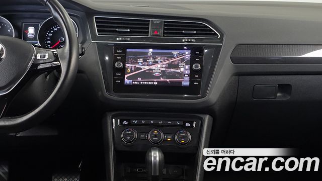 Volkswagen Tiguan (II) 2.0 TDI Prestige 2020 — фото 14