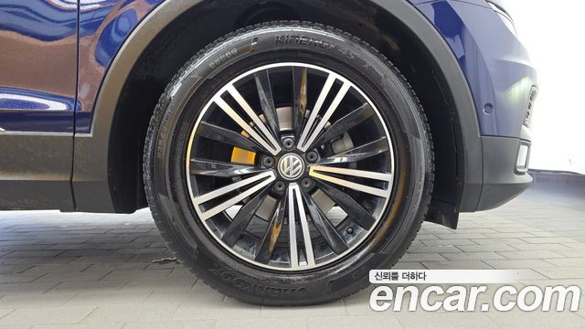 Volkswagen Tiguan (II) 2.0 TDI Prestige 2020 — фото 21