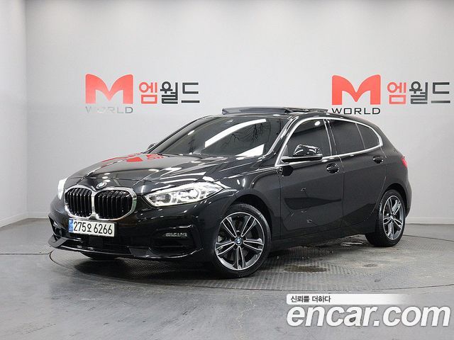 BMW 1 Series (F40) 120i Sports
