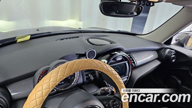 MINI Cooper Standard Third Generation 2019 — фото 16