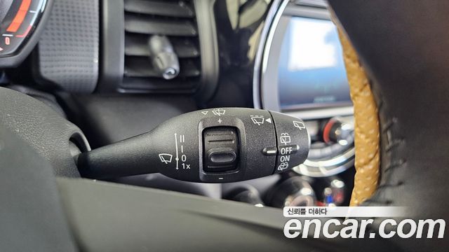 MINI Cooper Standard Third Generation 2019 — фото 28