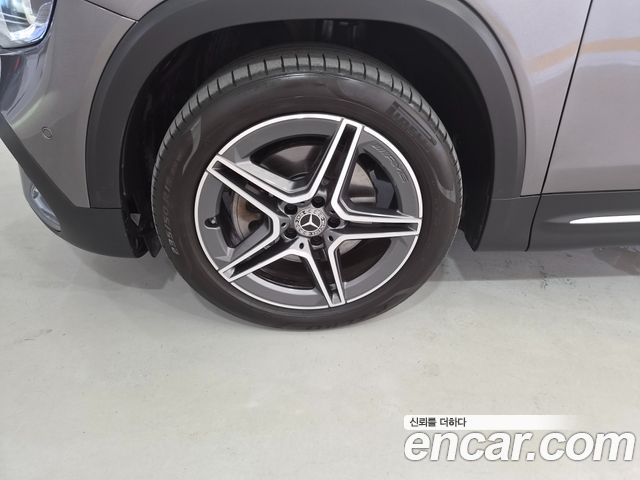 Mercedes-Benz GLB-Class (X247) GLB250 4MATIC 2023 — фото 7