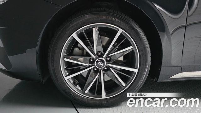 Hyundai Grandeur (IG) 3.3 Premium 2023 — фото 5