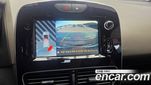 Renault Korea Clio Intens 2019 — фото 21