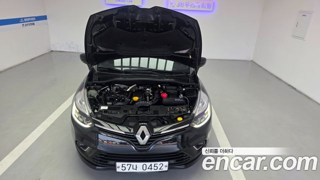 Renault Korea Clio Intens 2019 — фото 23