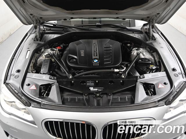 BMW 7 Series (F01) 730d xDrive 2014 — фото 6
