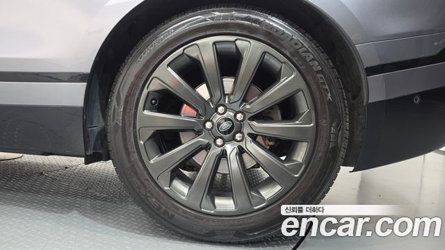 Land Rover Range Rover Velar 3.0 P400 R-Dynamic SE 2021 — фото 21