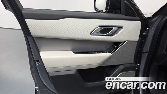 Land Rover Range Rover Velar 3.0 P400 R-Dynamic SE 2021 — фото 24